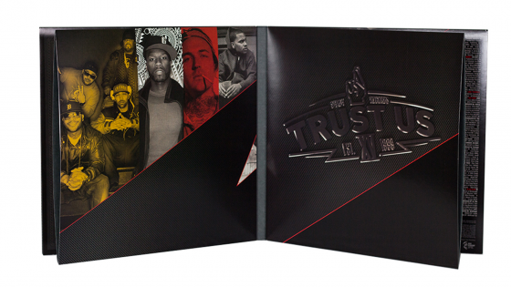 Vinyl-Inside-2